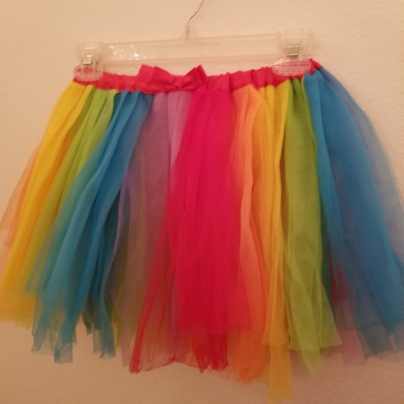 Rainbow tulle skirt - Picture 2 of 7